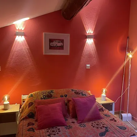 Maisons Happy Haveli Arpaillargues-et-Aureillac